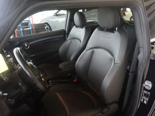 MINI Cooper COOPER 1,5 CAMDEN LEDER NAVI LED SHZ TEMPOMAT 17"