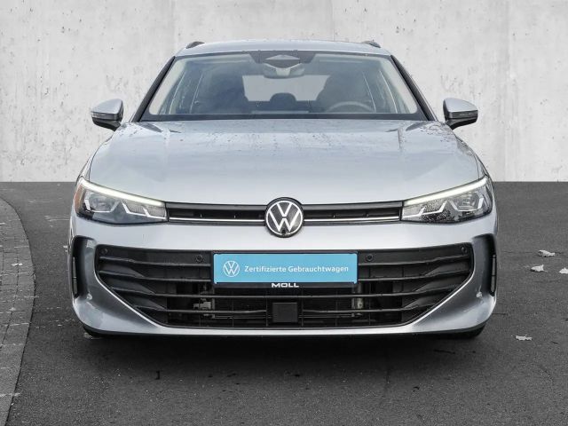 Volkswagen Passat 1.5 eTSI DSG