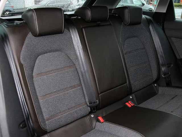 Seat Leon 1.5 eTSI DSG Xcellence