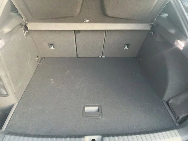 Cupra Terramar 1.5 e-Hybrid