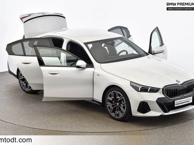 BMW 520 520d M-Sport Sedan xDrive