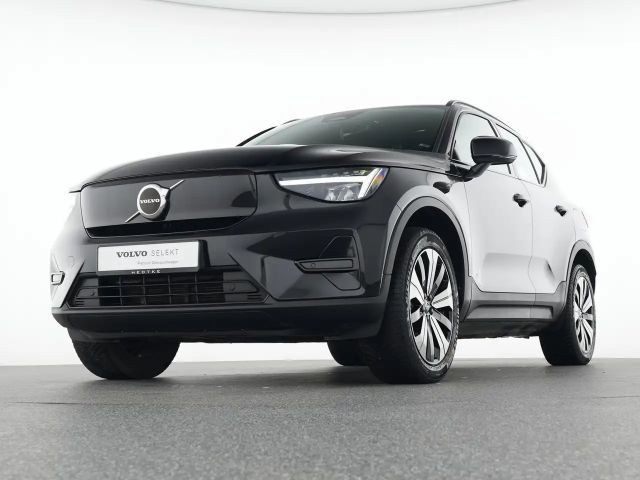 Volvo XC40 AWD Plus Recharge Twin Engine