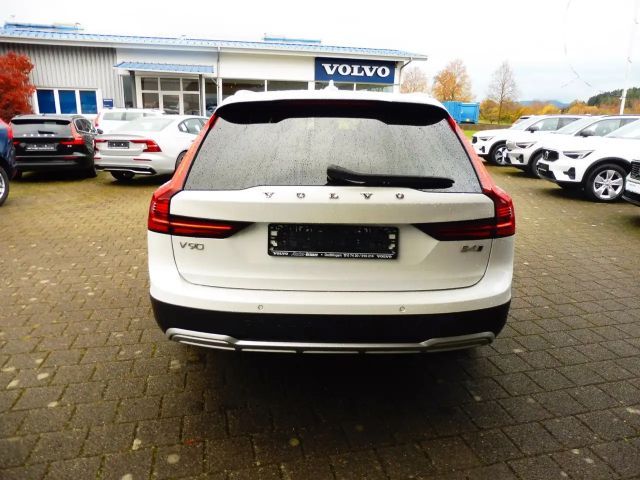Volvo V90 Cross Country AWD Plus