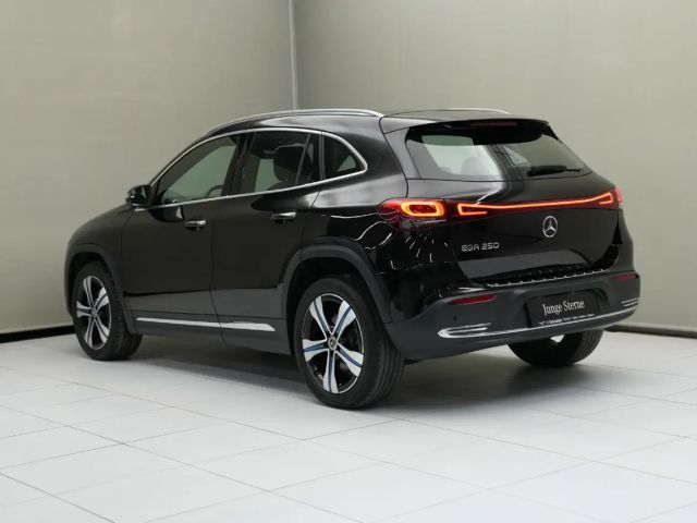Mercedes-Benz EQA 250