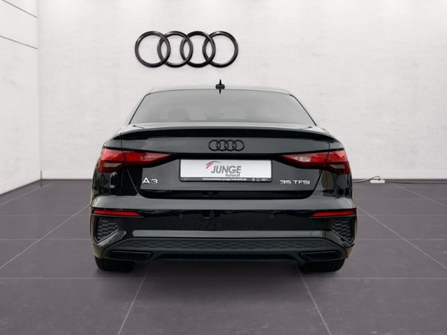 Audi A3 35 TFSI S-Line S-Tronic Sedan