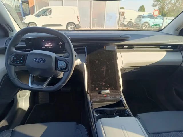 Ford Explorer Extended range RWD