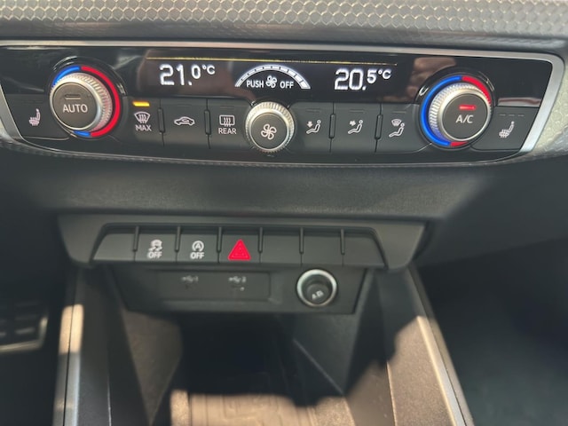 Audi A1 30 TFSI S-Line S-Tronic Sportback