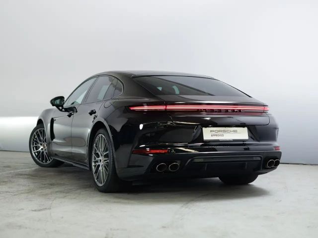Porsche Panamera 4 E-Hybrid