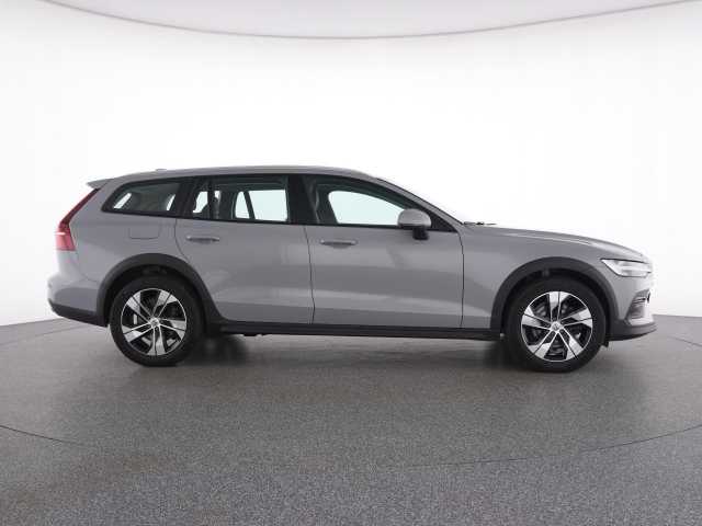 Volvo V60 Cross Country CC