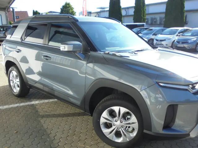 SsangYong Torres 2WD