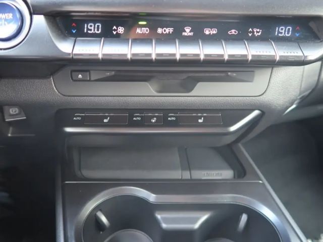 Lexus UX 250h Style Edition