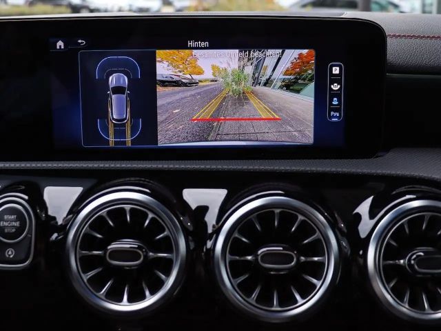 Mercedes-Benz CLA 200 AMG Line