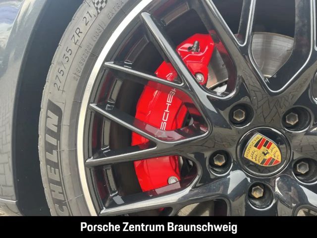 Porsche Panamera GTS Sport Turismo