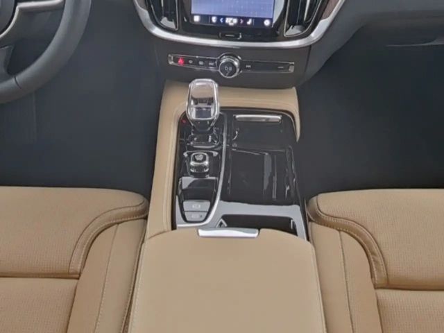 Volvo V60 Dark Recharge T6 Ultra