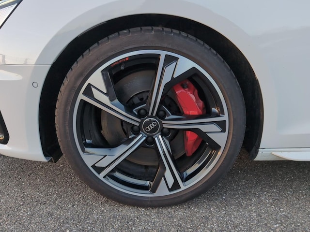 Audi S4 Avant Quattro