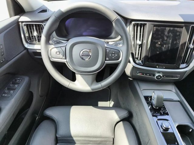 Volvo V60 Core