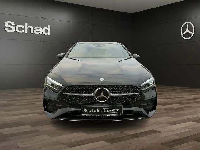 Mercedes-Benz A 180 AMG Line
