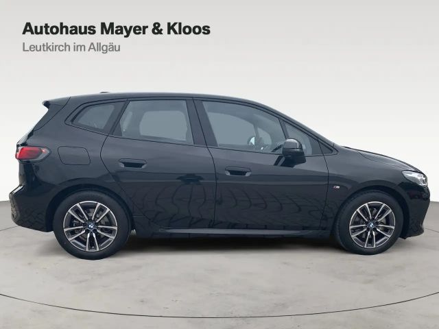 BMW 220 220i M-Sport