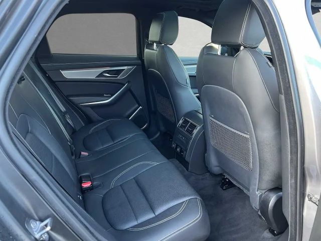 Jaguar F-Pace AWD D300 R-Dynamic