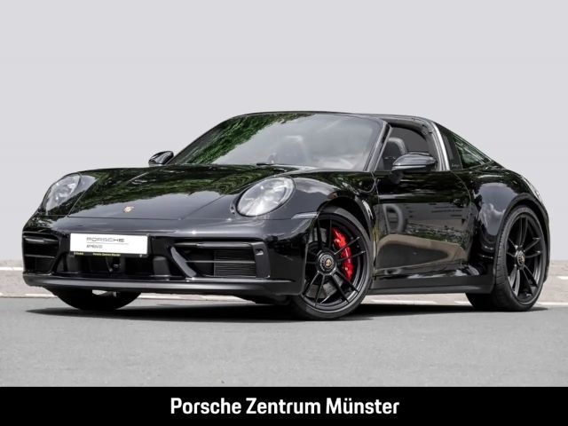Porsche 992 4 Coupé GTS Targa