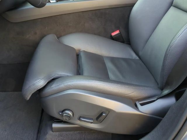 Volvo XC60 AWD Dark Plus