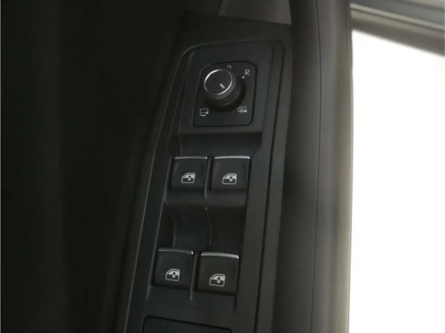 Volkswagen T-Roc 1.5 TSI Cabriolet Plus R-Line