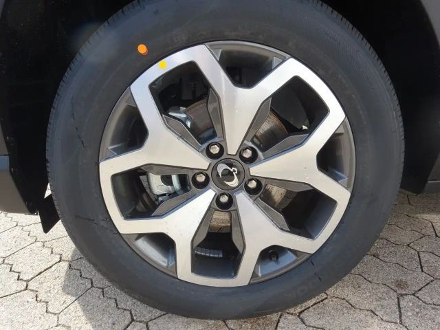 SsangYong Torres 2WD Quartz