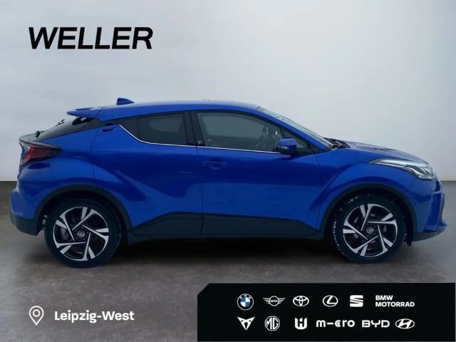 Toyota C-HR Hybride Team D