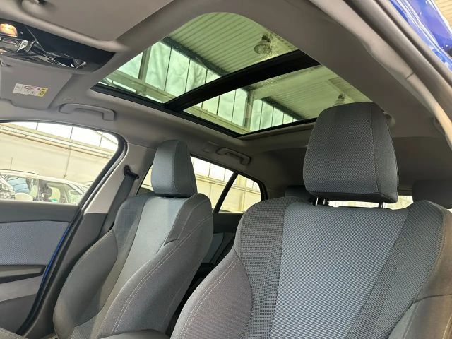 BMW 120 120d M-Sport Sedan