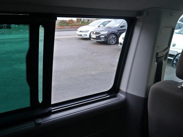 Volkswagen Caravelle 2.0 TDI Comfortline T6