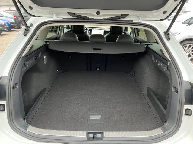 Volkswagen Passat ACT Business DSG Variant