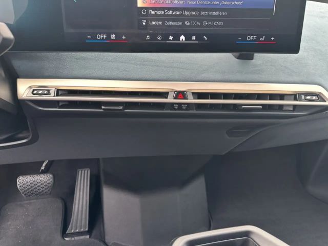BMW iX xDrive40