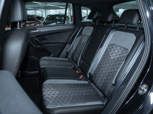 Volkswagen Tiguan 4Motion Business DSG R-Line