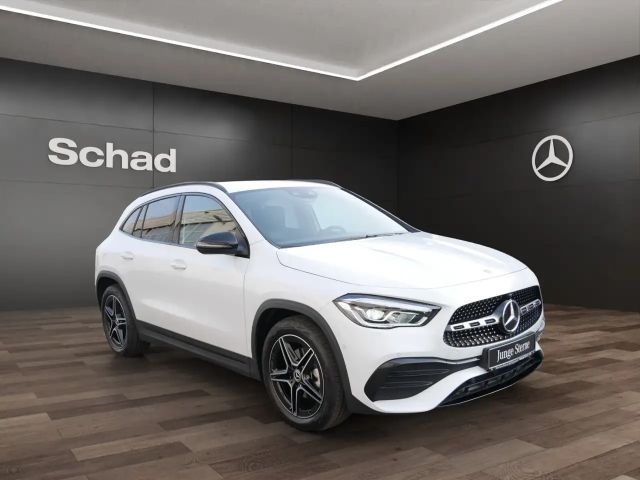 Mercedes-Benz GLA 200 AMG Line