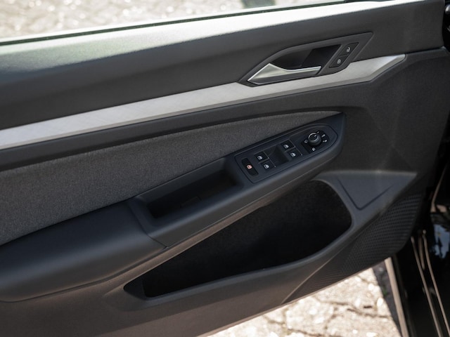 Volkswagen Golf 1.5 eTSI Golf VIII Variant