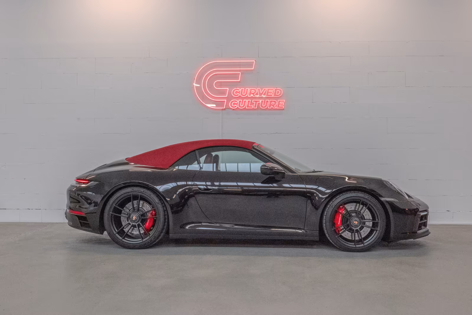 Porsche 911 4 992 Cabriolet Carrera GTS