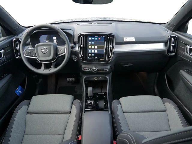 Volvo XC40 Plus