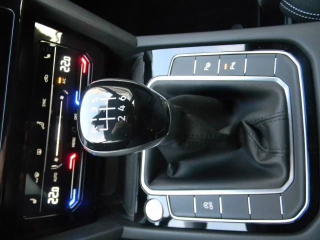 Volkswagen Passat Business Variant