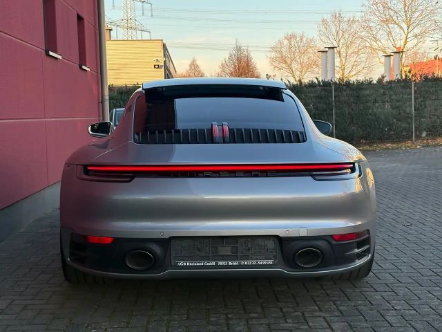 Porsche 911 Carrera Coupé
