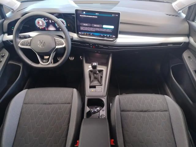 Volkswagen Golf 1.5 TSI