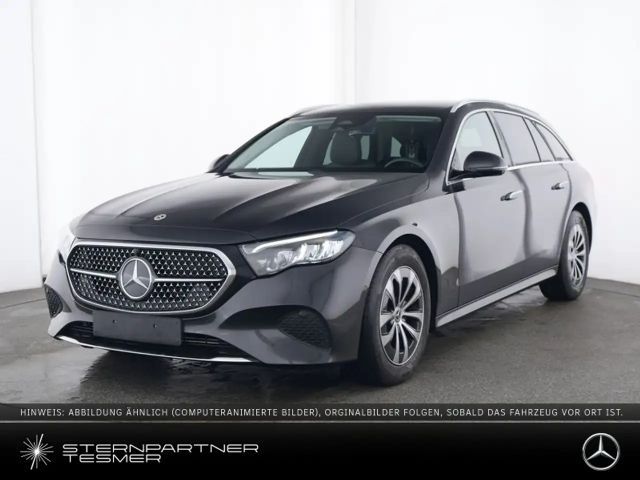 Mercedes-Benz E 220 AVANTGARDE E 220 d Estate