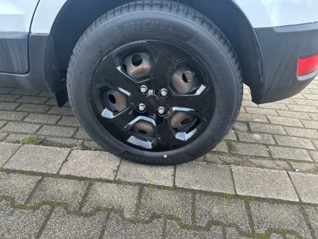 Ford EcoSport Cool & Connect