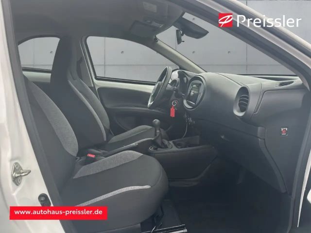 Toyota Aygo X Basis Hatchback