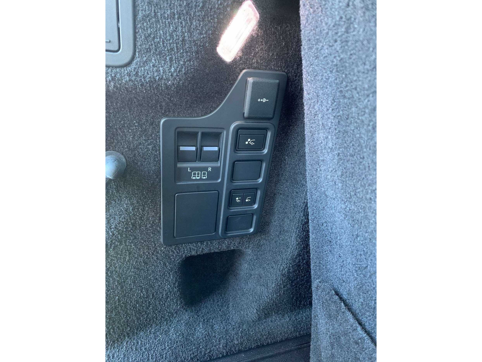 Land Rover Discovery Dynamic HSE R-Dynamic