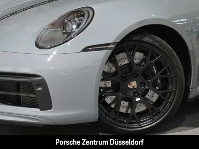 Porsche 992 4 Carrera Coupé GTS