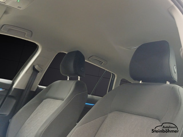 Volkswagen Golf 1.5 eTSI DSG Life Variant