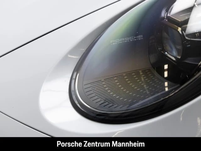 Porsche 911 4 Coupé GTS Targa