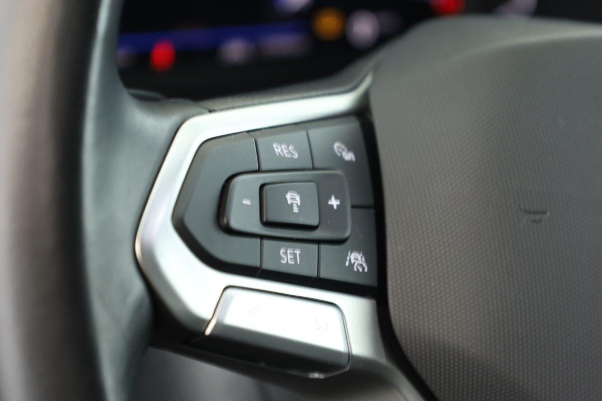 Volkswagen T-Cross 1.5 TSI DSG IQ.Drive R-Line