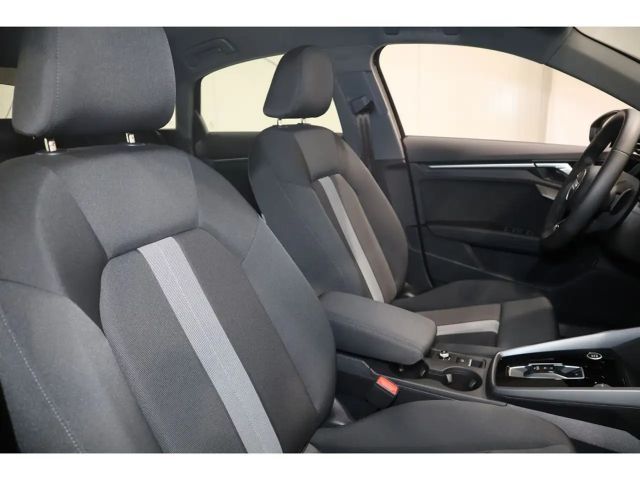 Audi A3 35 TFSI Sedan
