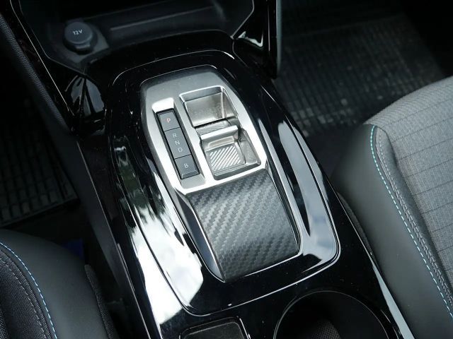 Peugeot E-2008 Allure Pack